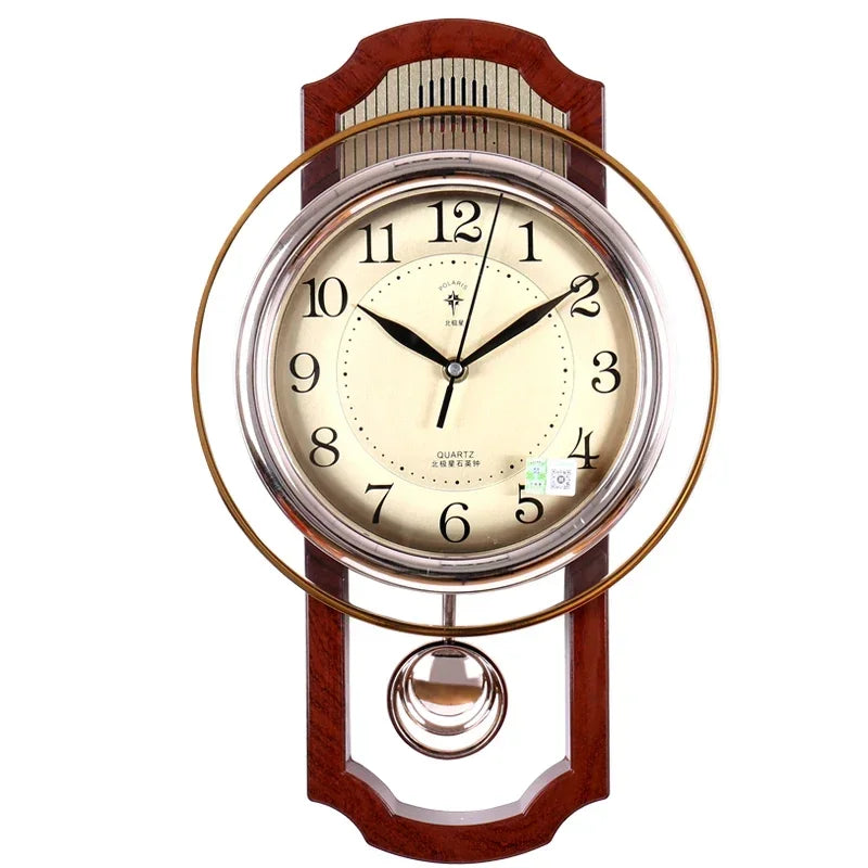 Orologio a pendolo da parete classico