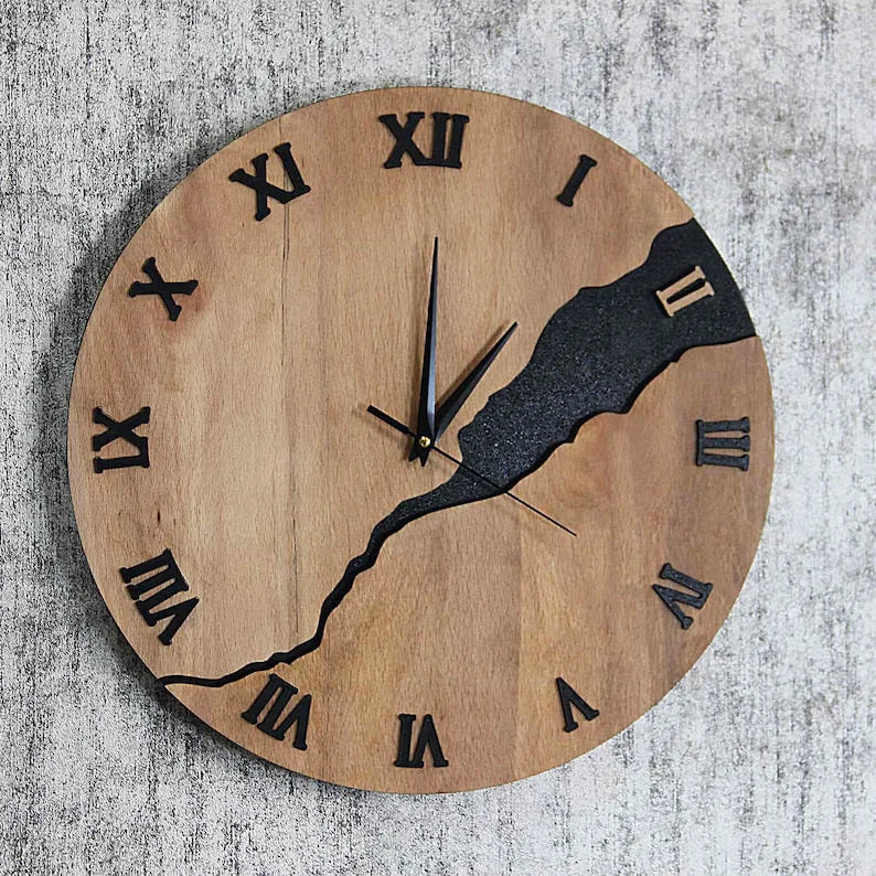 Orologio da parete in legno artigianale