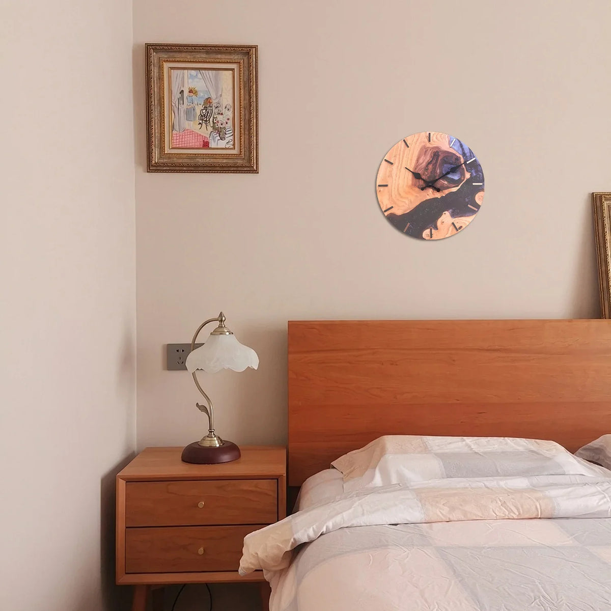 Orologio da parete in legno grezzo