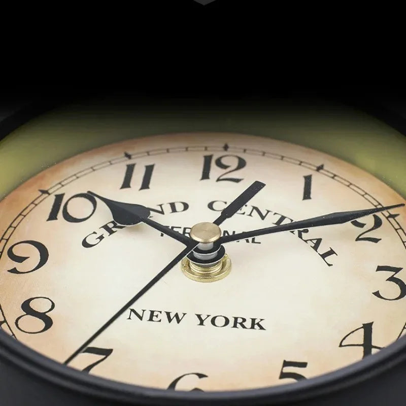 Orologio da parete per esterno