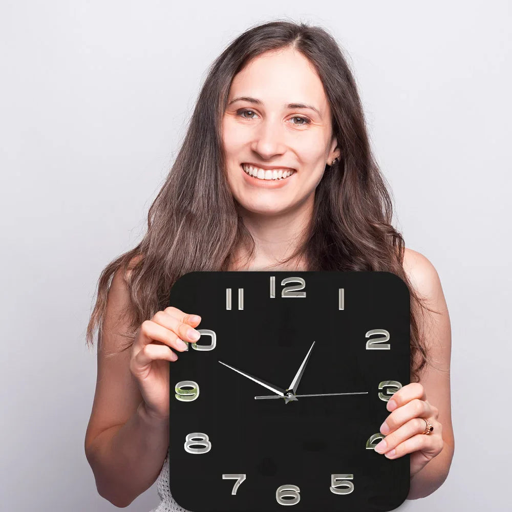 Orologio da parete quadrato in vetro