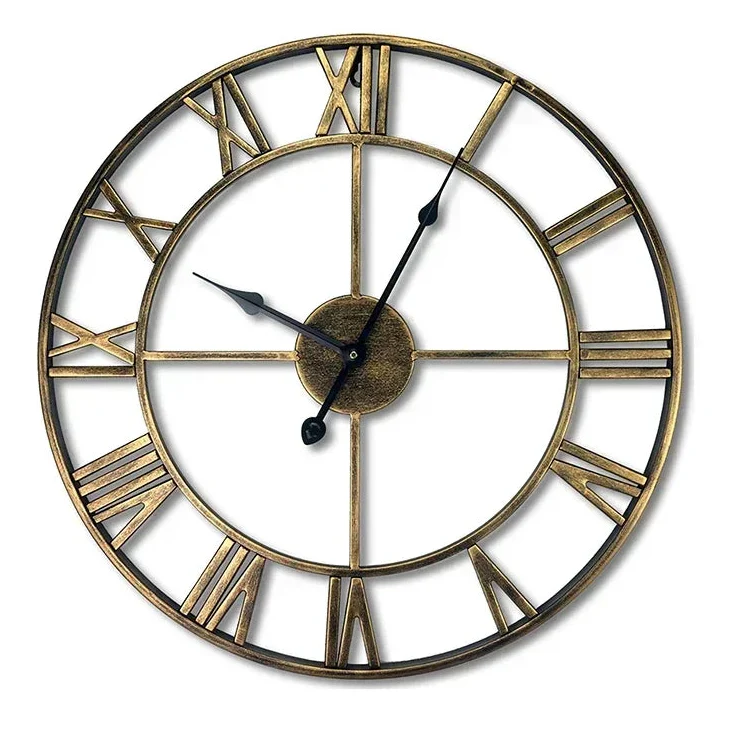 Orologio in ferro con numeri romani