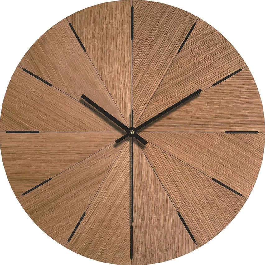 Orologio in legno semplice