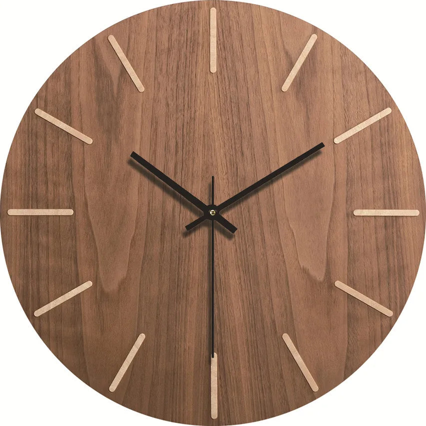 Orologio in legno semplice